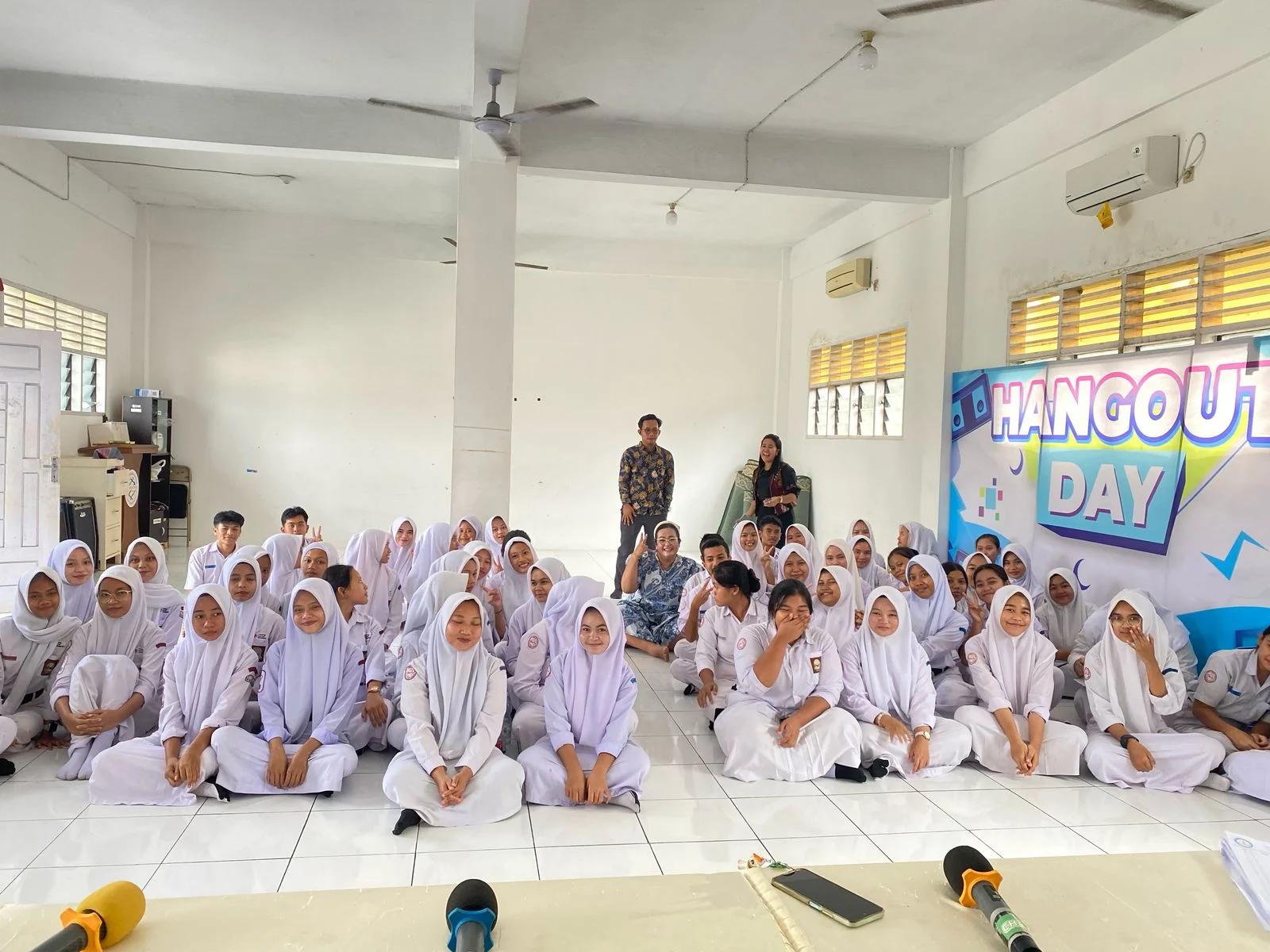 Bakti Sosial Mahasiswa